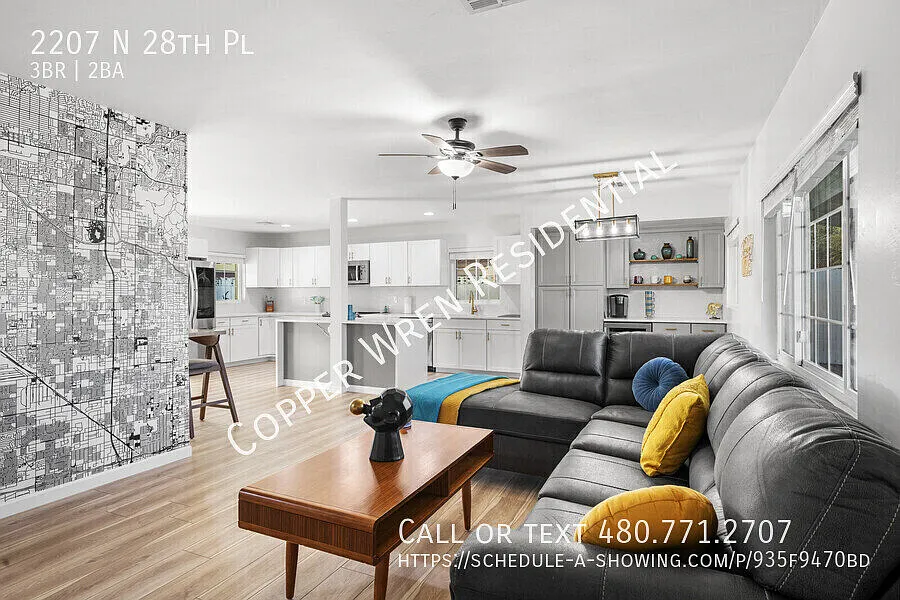 2207 N 28th Pl