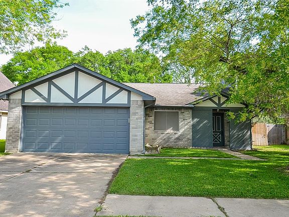 3rd image of 22106 Oakington Ln