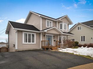 42 Goldeneye Place, Mount Pearl, NL A1N5J3