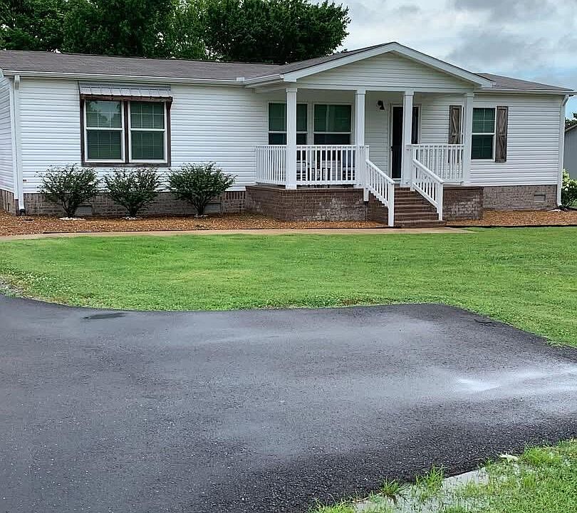 1st image of 41 Walnut Grove Rd