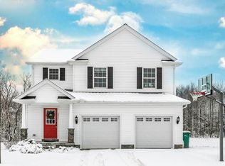 2827 Dorn Rd, Waterford, PA 16441