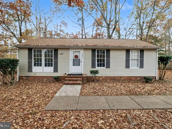 296 Devon Dr, Ruther Glen, VA 22546