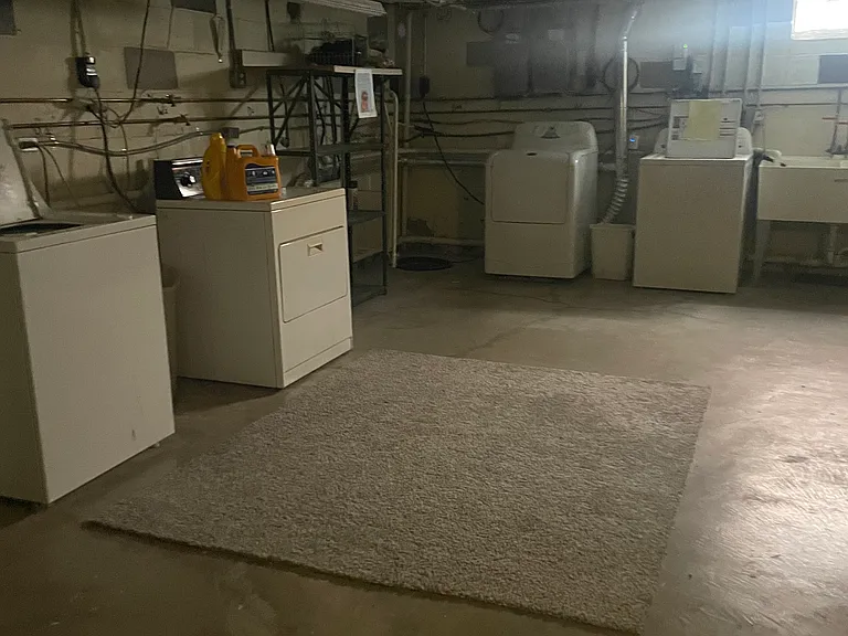 1726 Sutton Ave #5 — Photo 10