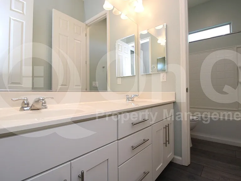 3867 E Honeysuckle Pl — Photo 17