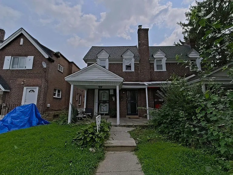 1602 E Duval St — Photo 1