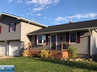 8768 Merritt Pl, Mountain Iron, MN 55768