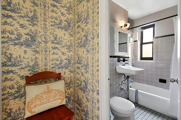 Sold by Corcoran | media 3