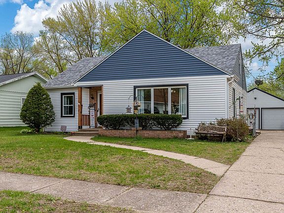 4th image of this home