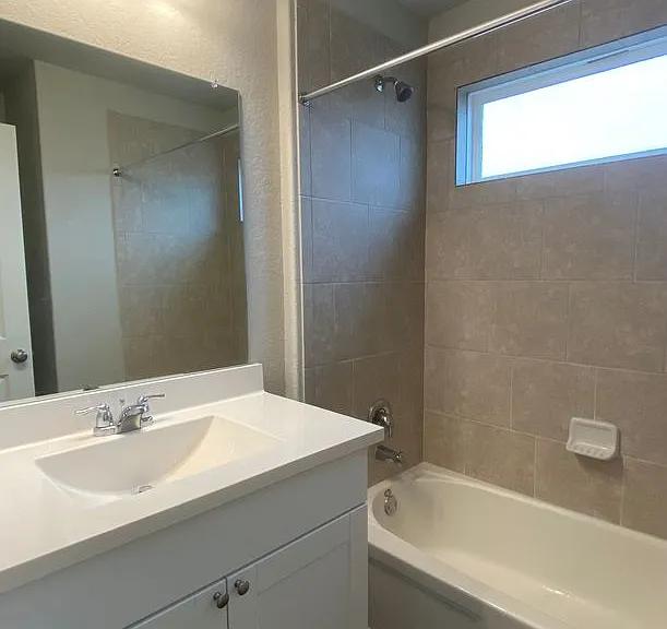 10410 Waverunner — Photo 25