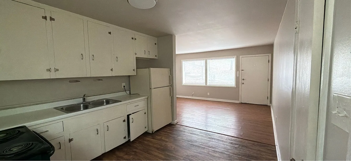 1605 Randolph Ave SE — Photo 1