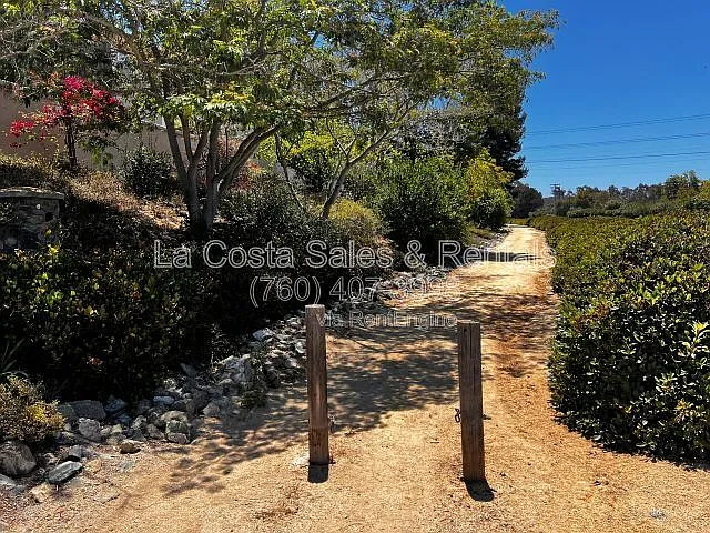 1139 Calistoga Way — Photo 8