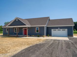 1690 E Bear Swamp Rd, Hertford, NC 27944