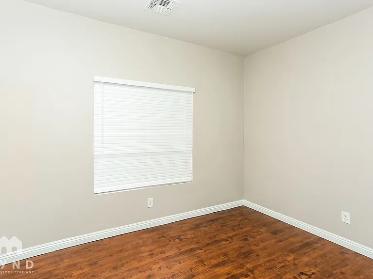 3119 Saleen Ct — Photo 12