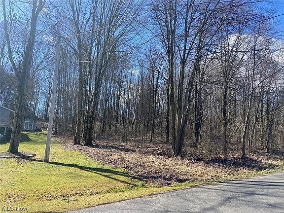 2nd image of 47652 Tomahawk Dr