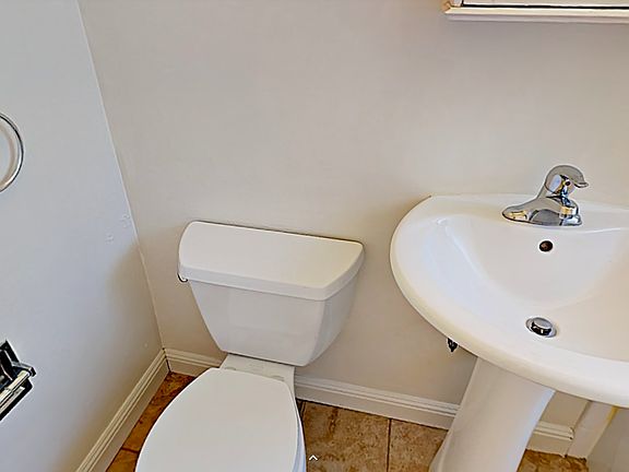 5th image of 1878 Park Ave APT 9