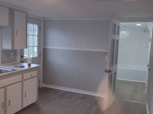 60 Belden St Floor 2