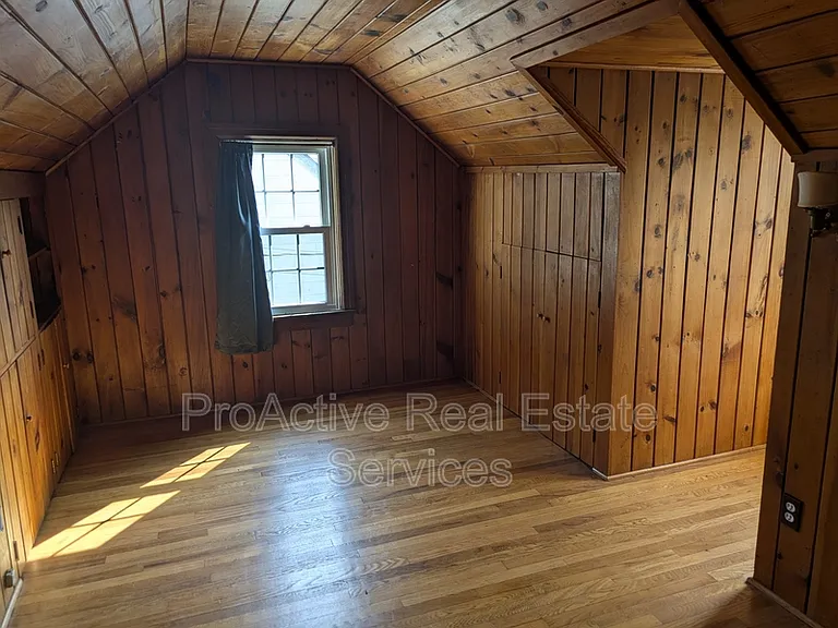9421 Phillip Ave — Photo 20