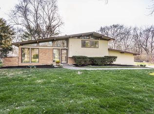 10111 Hillsdale Dr, Carmel, IN 46032
