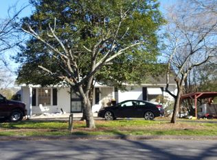 352 Jenkins Rd, Rossville, GA 30741