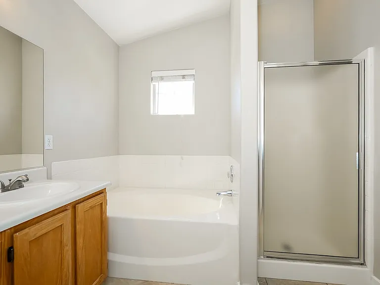 3940 Camryn Holly St — Photo 13