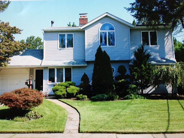95 Woodcock Lane