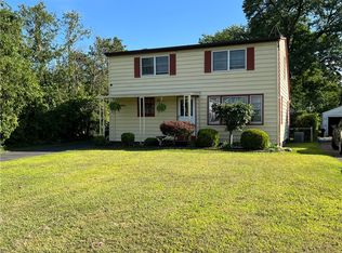 43 Rudman Rd, Rochester, NY 14622