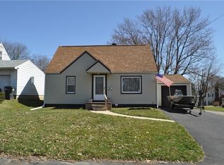 2926 Saint Elmo Ave NE, Canton, OH 44714