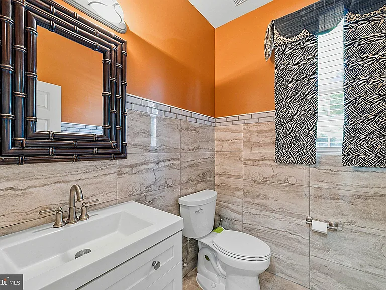 537 Riggs Ave — Photo 15
