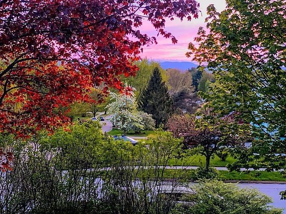 4th image of 5 Harbor Ridge Road