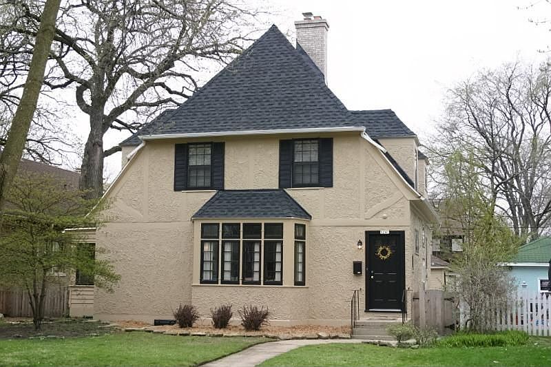 2nd image of 5241 N Idlewild Ave
