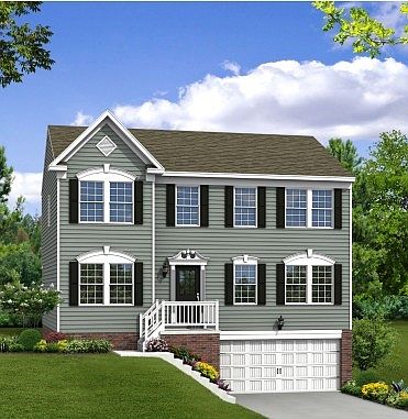 1st image of 421 Hawthorn Hill Dr