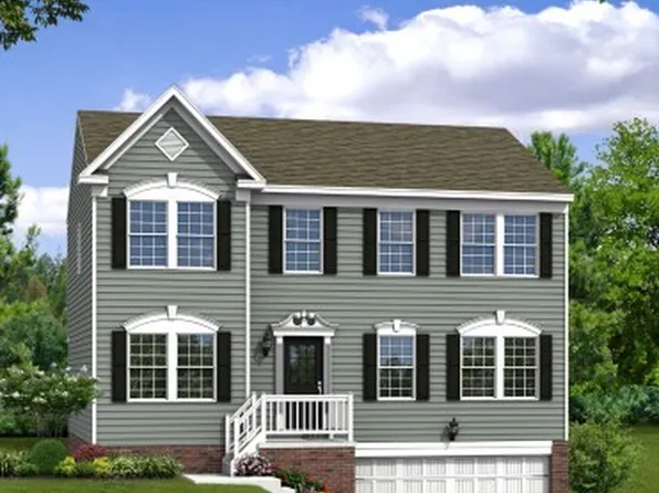 421 Hawthorn Hill Dr N, Canonsburg, PA 15317