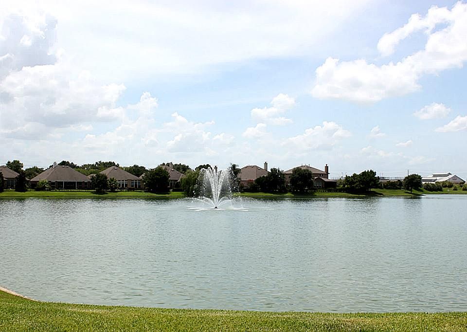 1st image of 25839 Palmdale Estate Dr