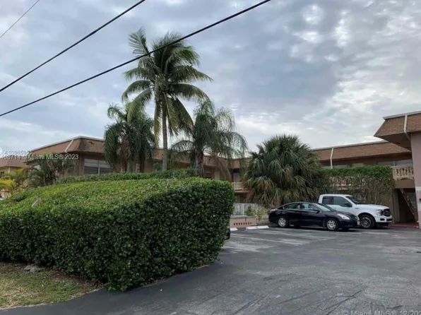 241 SE 9th Ave APT 109, Pompano Beach, FL 33060