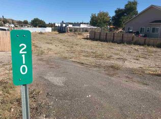 210 Broadway Ave, Weed, CA 96094