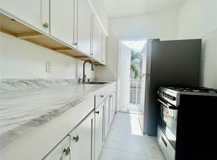 780 81st St APT 9, Miami Beach, FL 33141