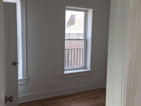 4th image of 1820 S Throop St #6241117