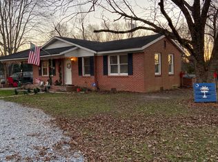 4611 Hellams Rd, Gray Court, SC 29645