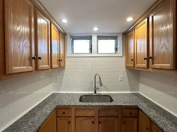 19 Brown St #3, New Haven, CT 06511