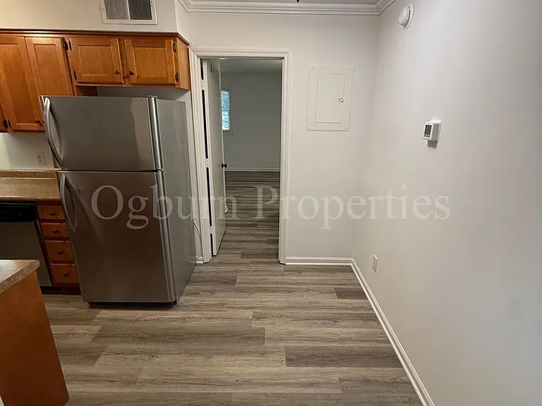 1310 Brookstown Ave — Photo 5