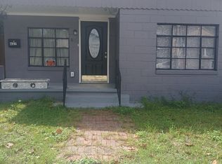 627 W 42nd St, Savannah, GA 31415