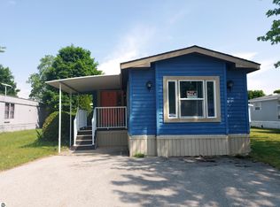 2779 Frank St, Traverse City, MI 49686