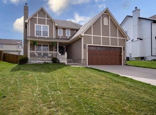 11336 N Summit St, Kansas City, MO 64155