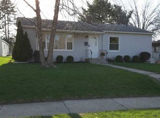 2335 25th St, Rockford, IL 61108