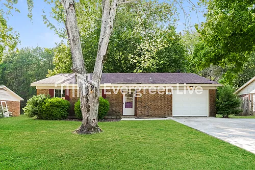 917 Bedford Dr SW Photo 1