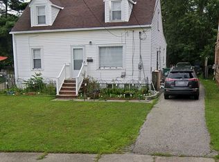 5241 Henry St, Maple Heights, OH 44137