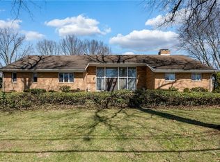 1695 Highland Rd, Sharon, PA 16146