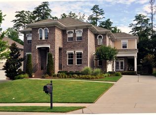 8701 Sagekirk Ct, Charlotte, NC 28278