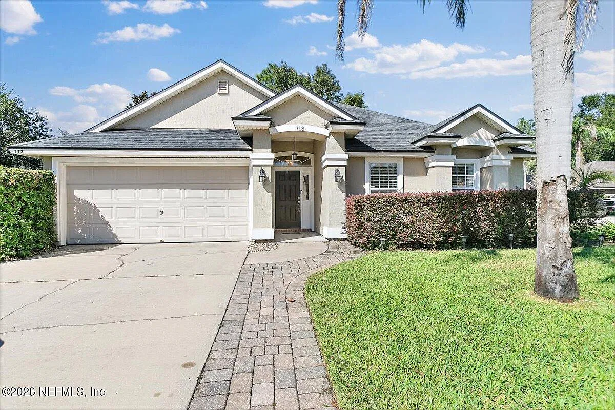 3 bed, 2.0 bath, 1840 sqft, $2,800 — Photo 2