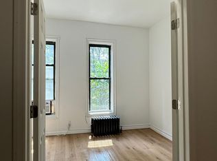 518 E 83rd St #3F, New York, NY 10028